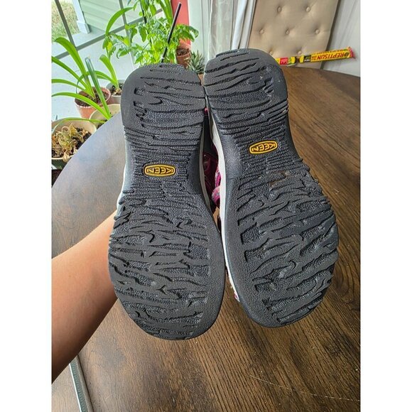 Keen Womens Waterproof Whisper Outdoor Hiking 1014204 Pink Grey Sandals 8 - Picture 9 of 16